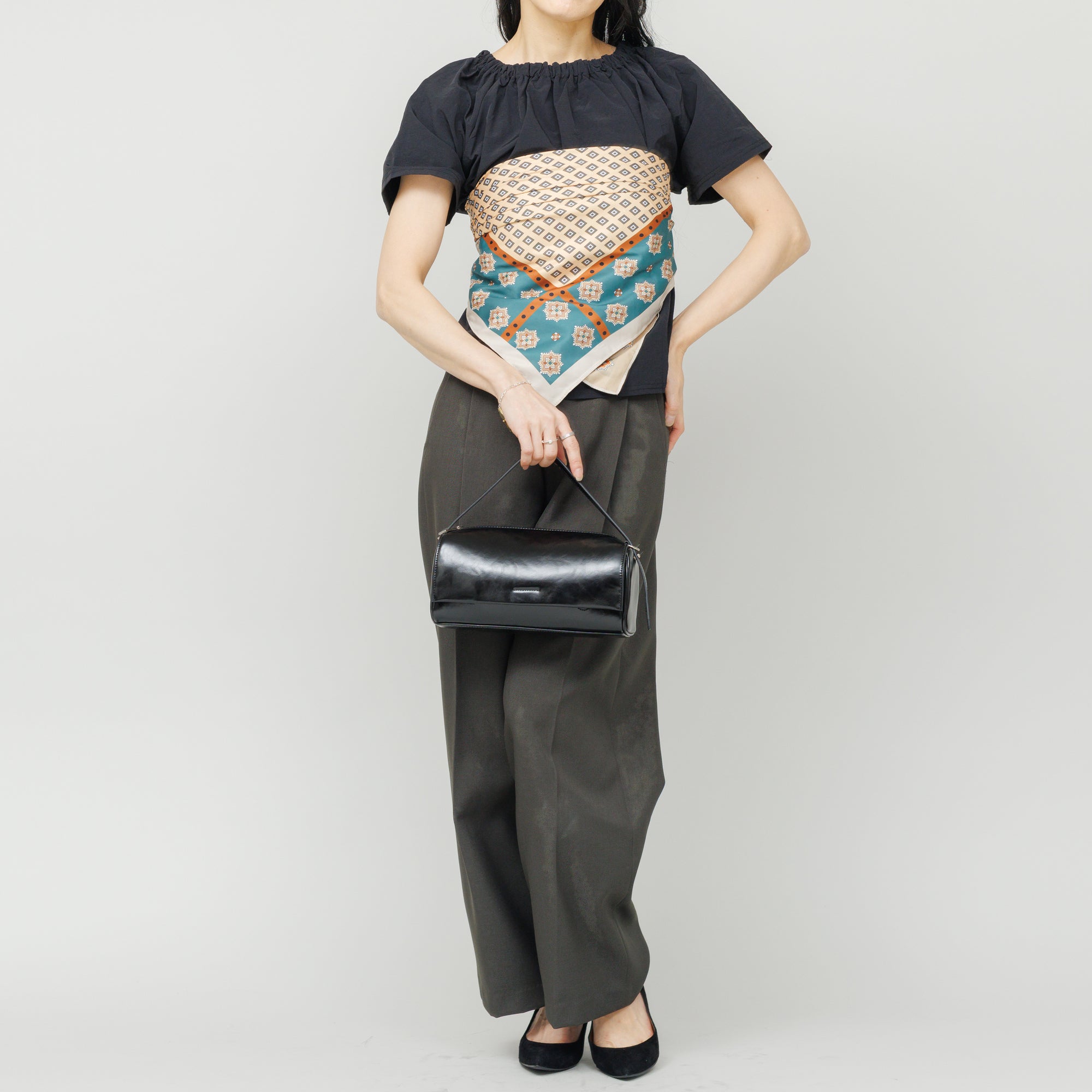 【予約販売】CYLINDER CROSSBODY (Black)