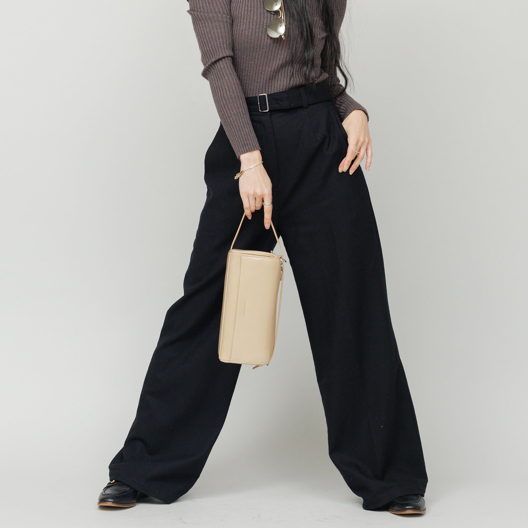 【予約販売】CYLINDER CROSSBODY (Black)