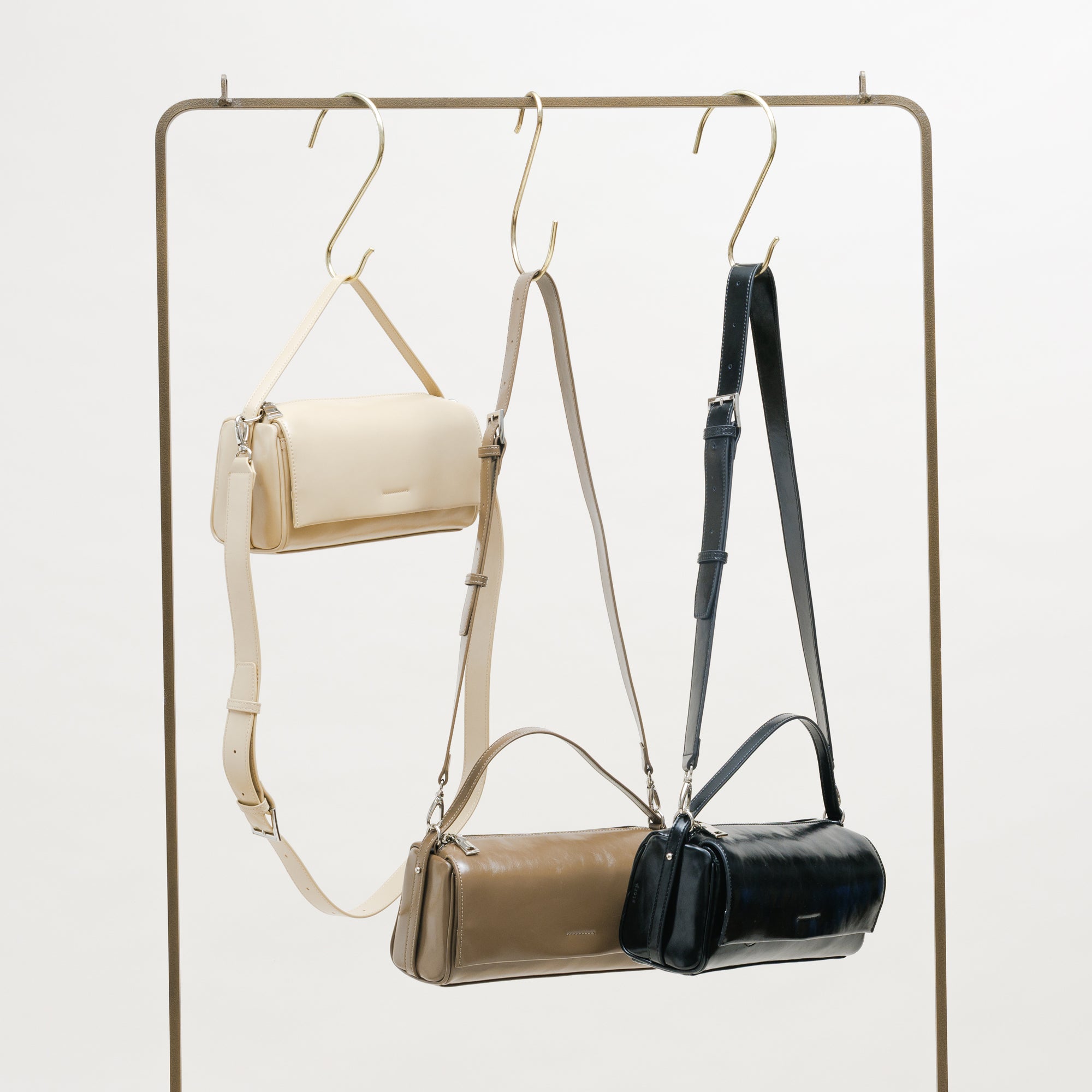 【予約販売】CYLINDER CROSSBODY (Black)