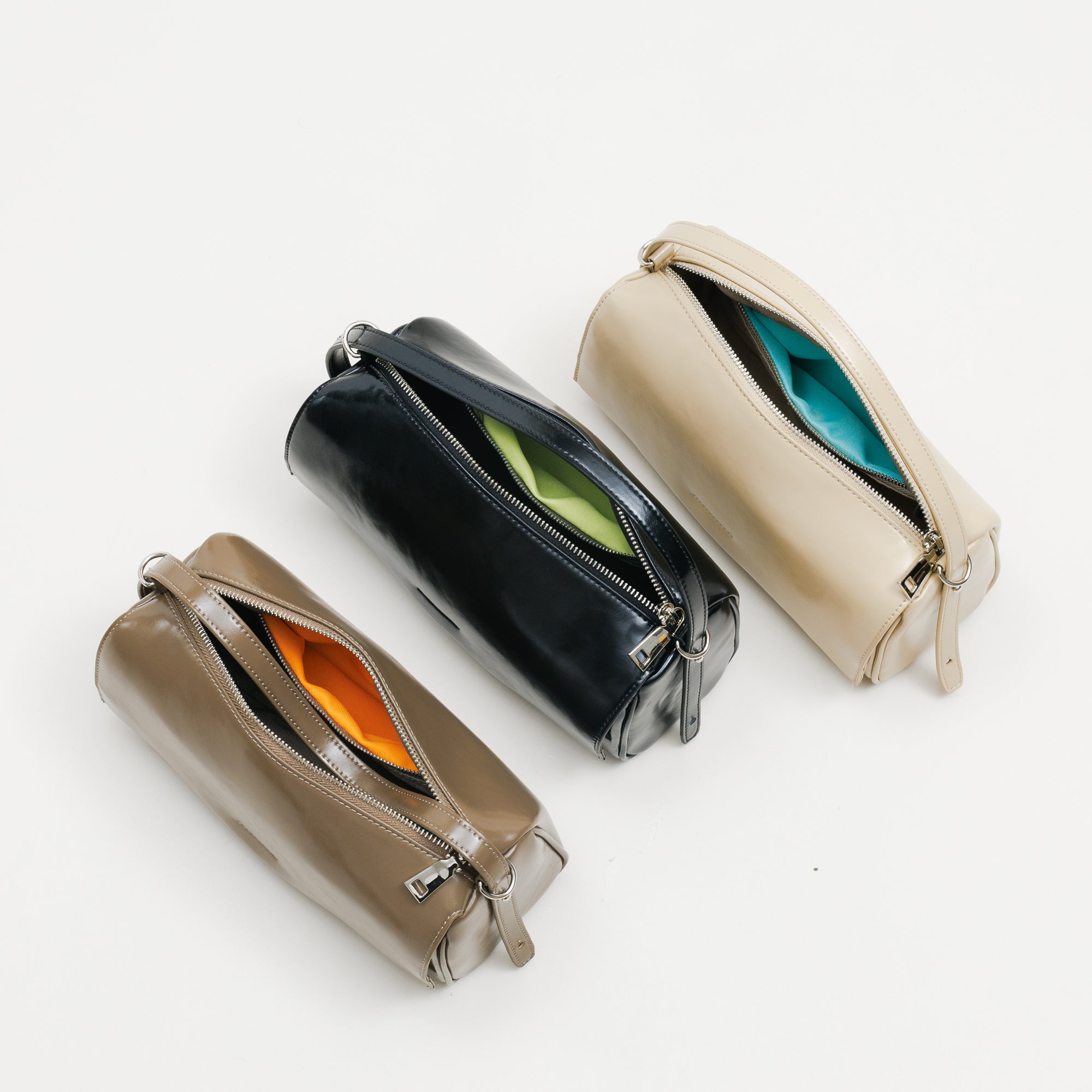 【予約販売】CYLINDER CROSSBODY (Black)