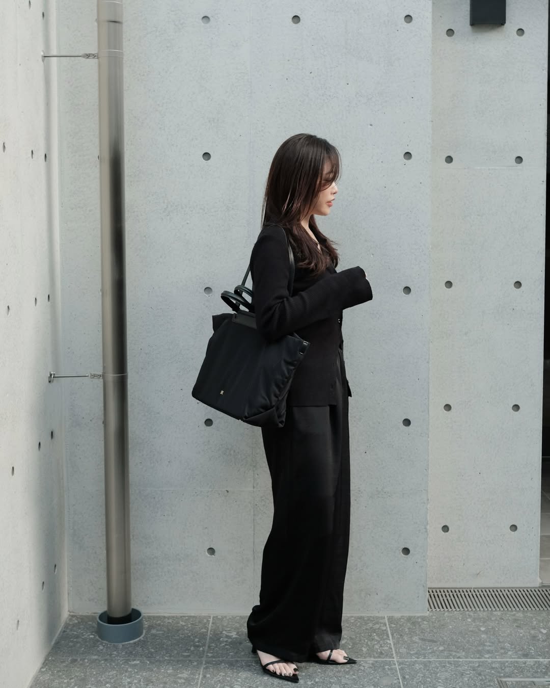 PL DOUBLE HANDLE TOTE L (Black)