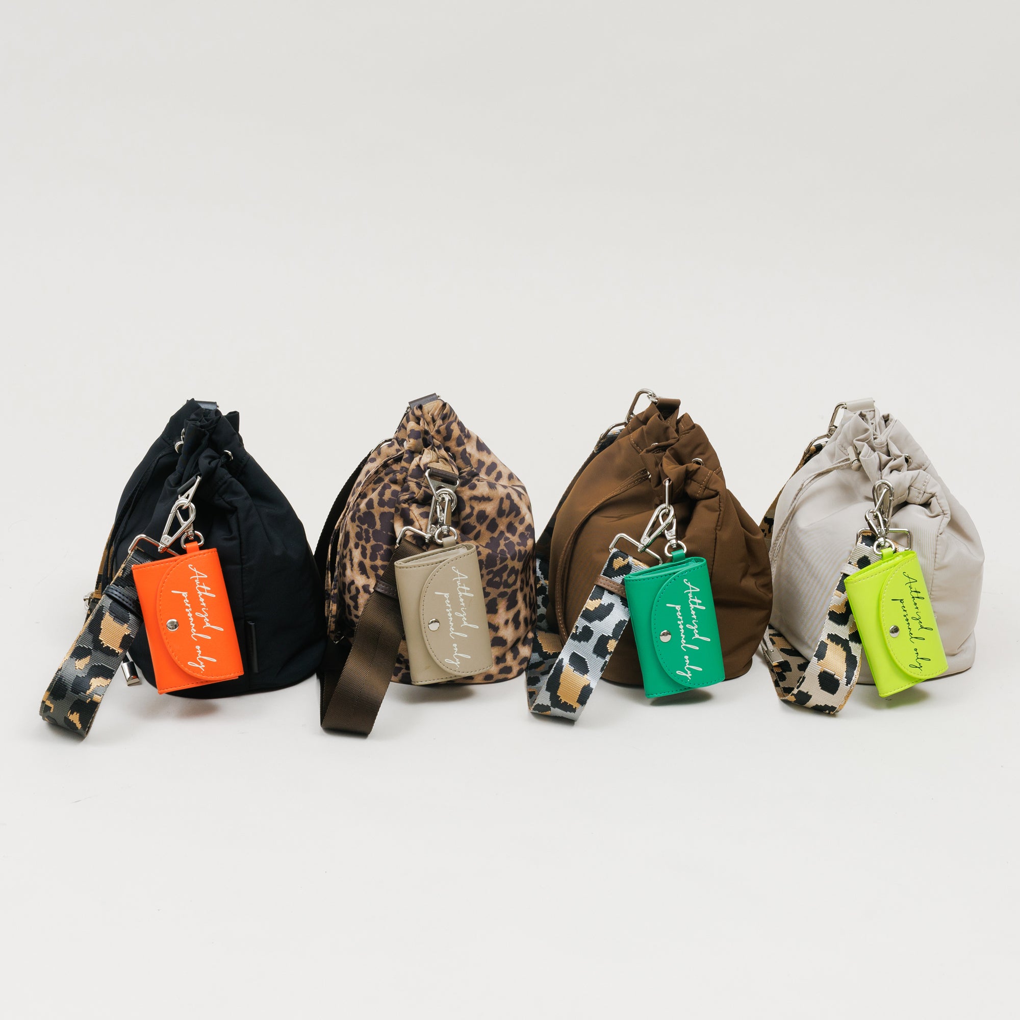 【予約販売】PL GATHER STRAP HANDBAG (Brown)