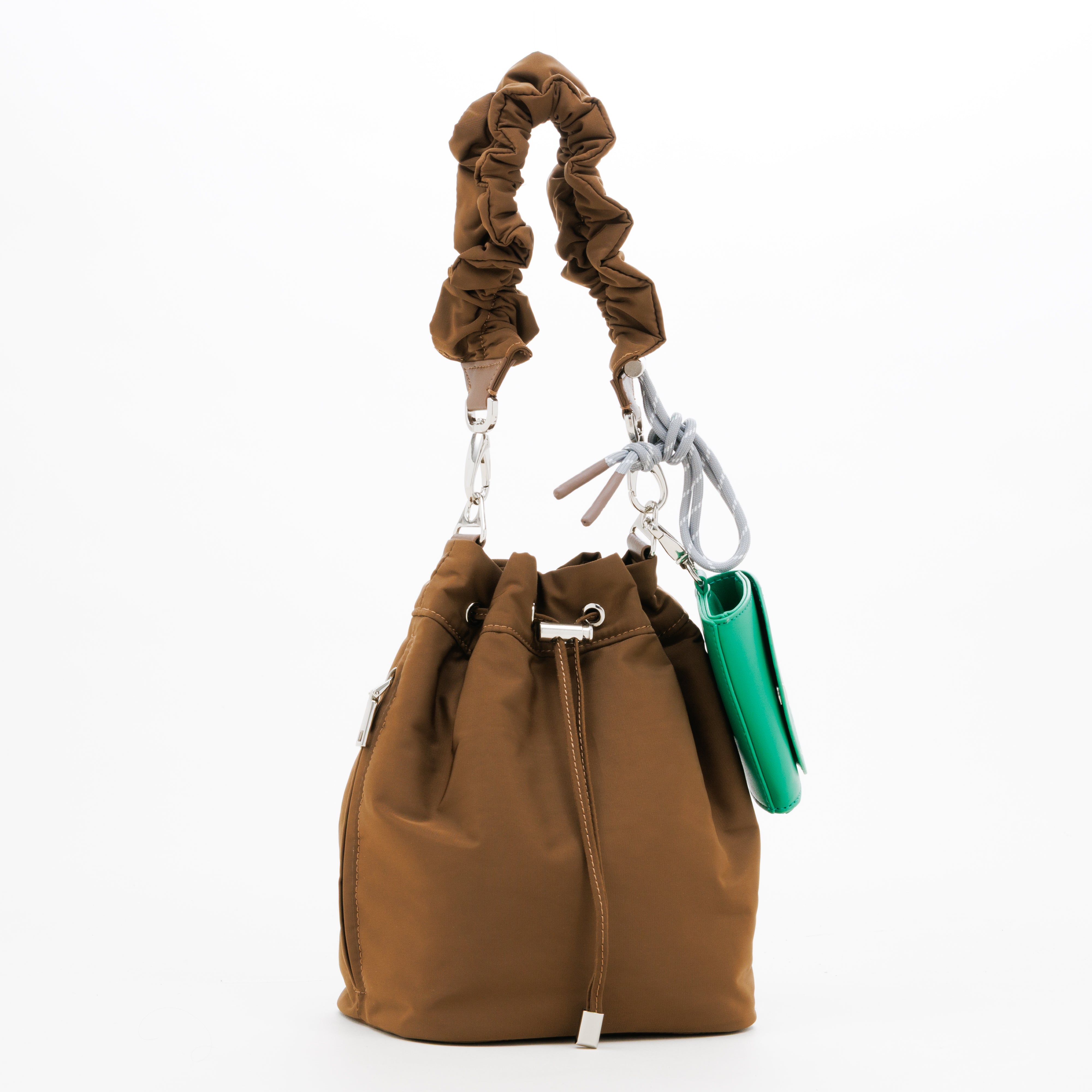 【予約販売】PL GATHER STRAP HANDBAG (Brown)