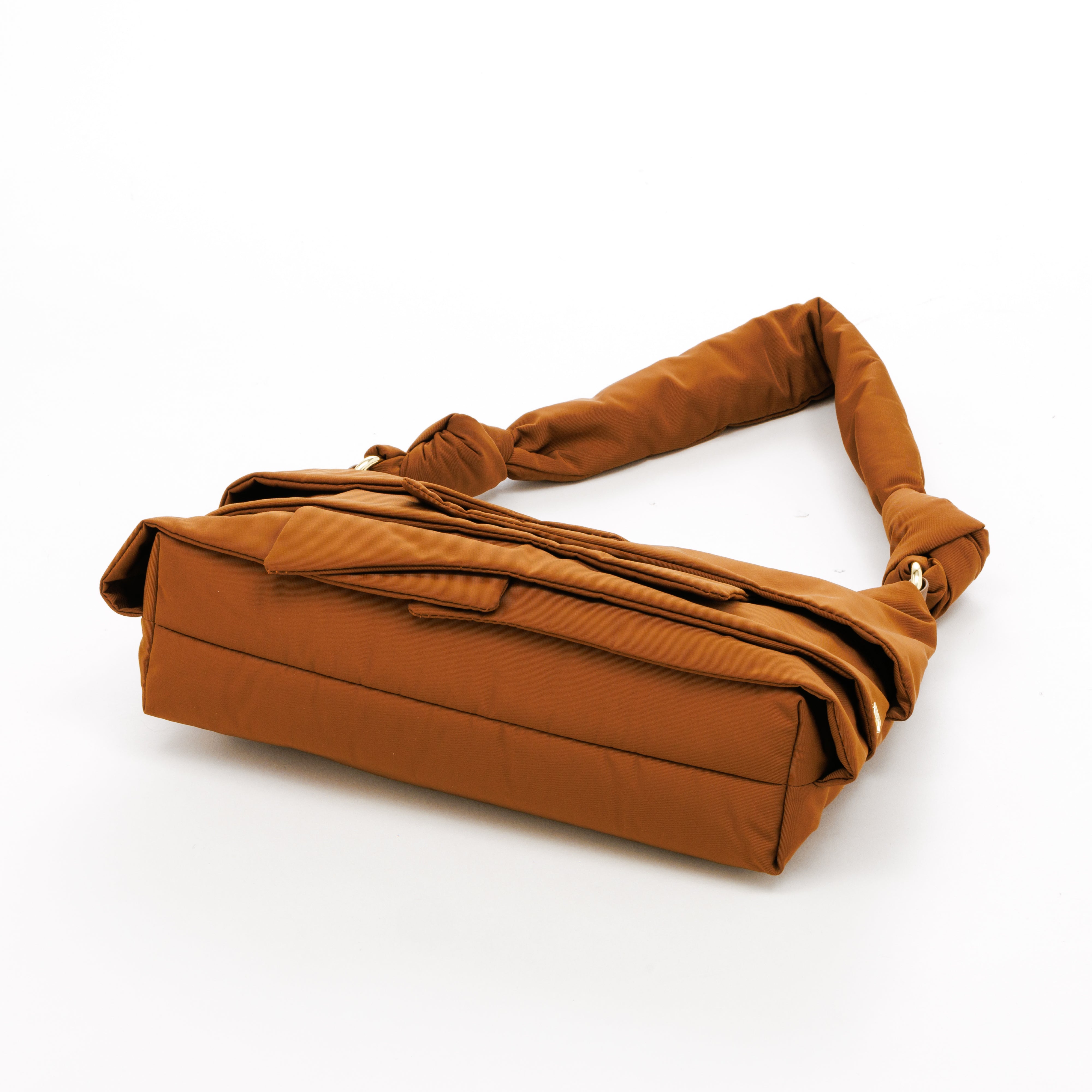 【予約販売】PL FRILLS HANDBAG (Ecru Beige)