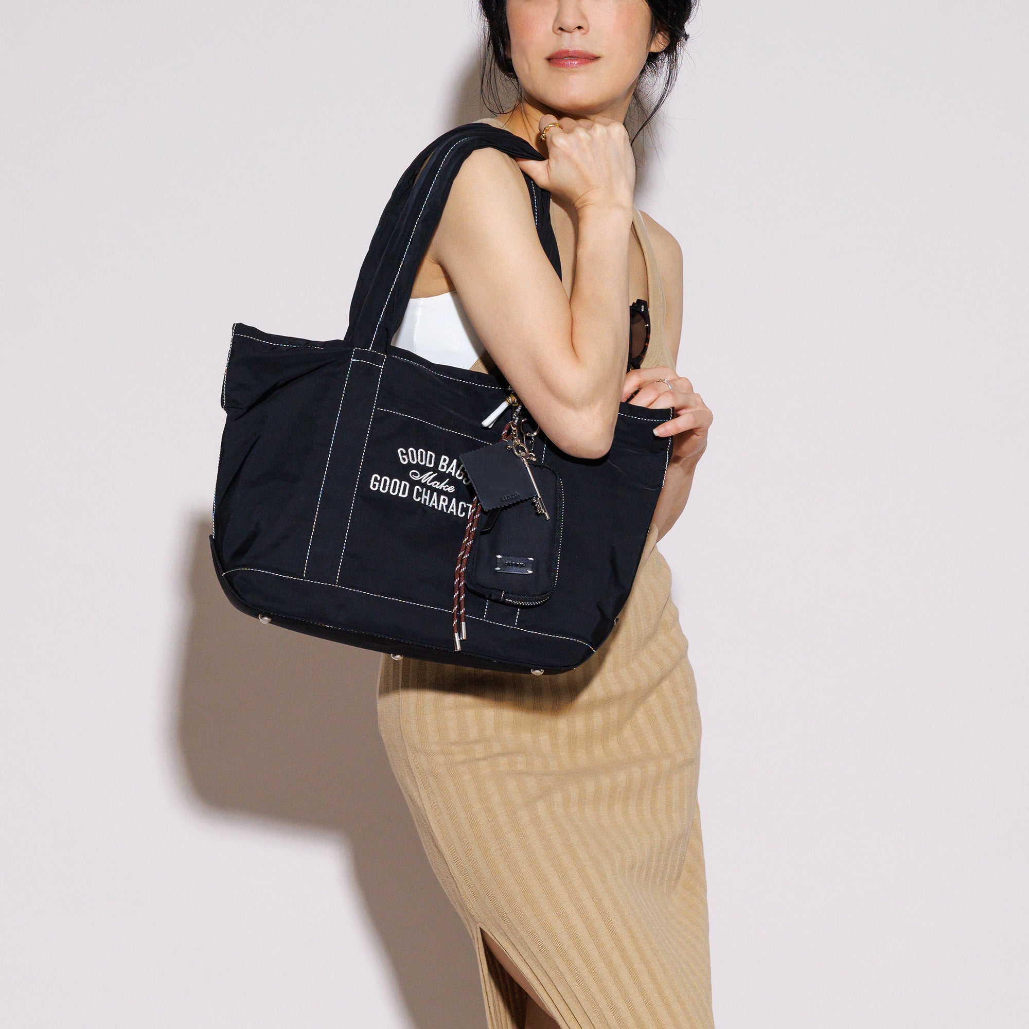 【予約商品】 PL GOOD CHARACTER TOTE L (Off White)