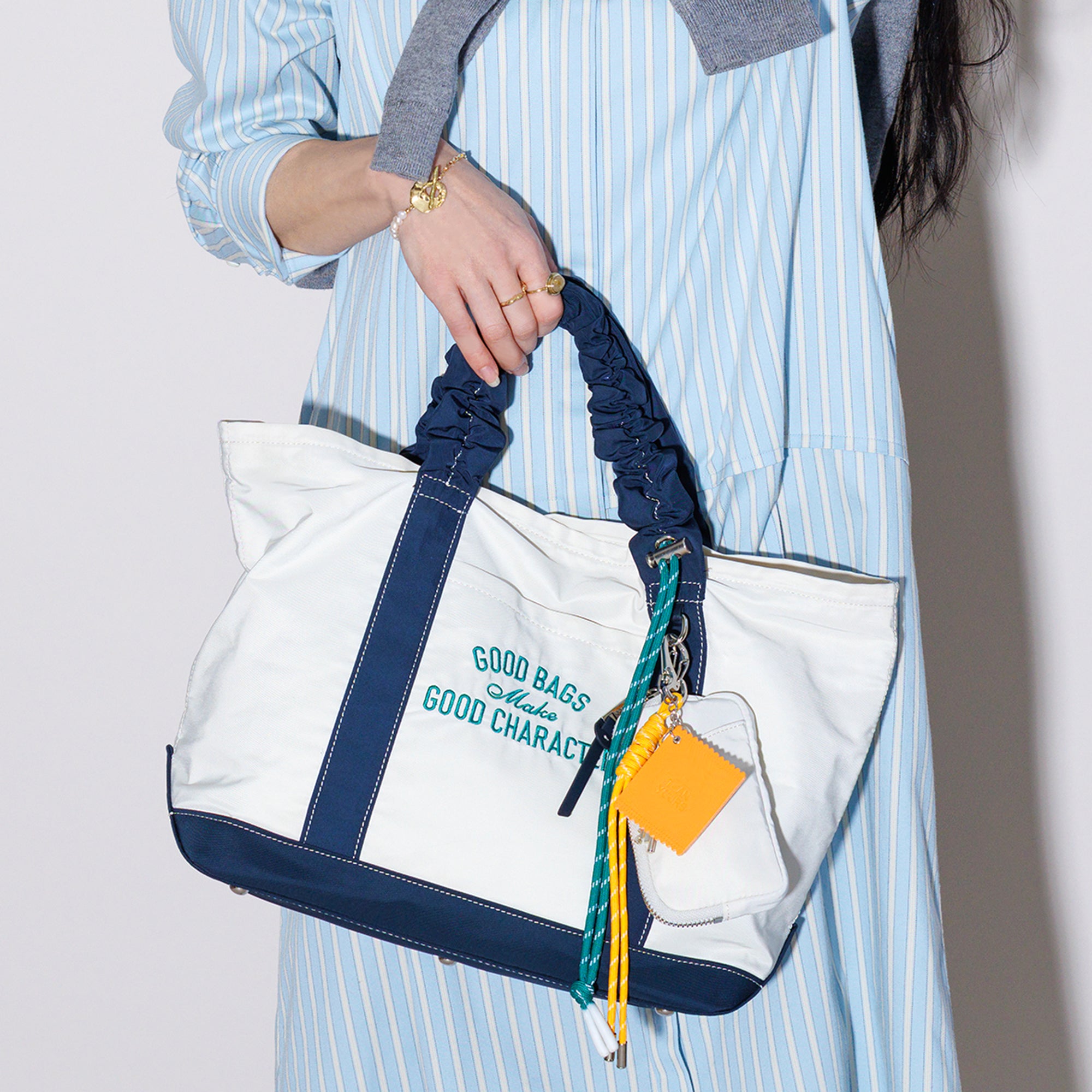 【予約商品】 PL GOOD CHARACTER TOTE L (Off White)