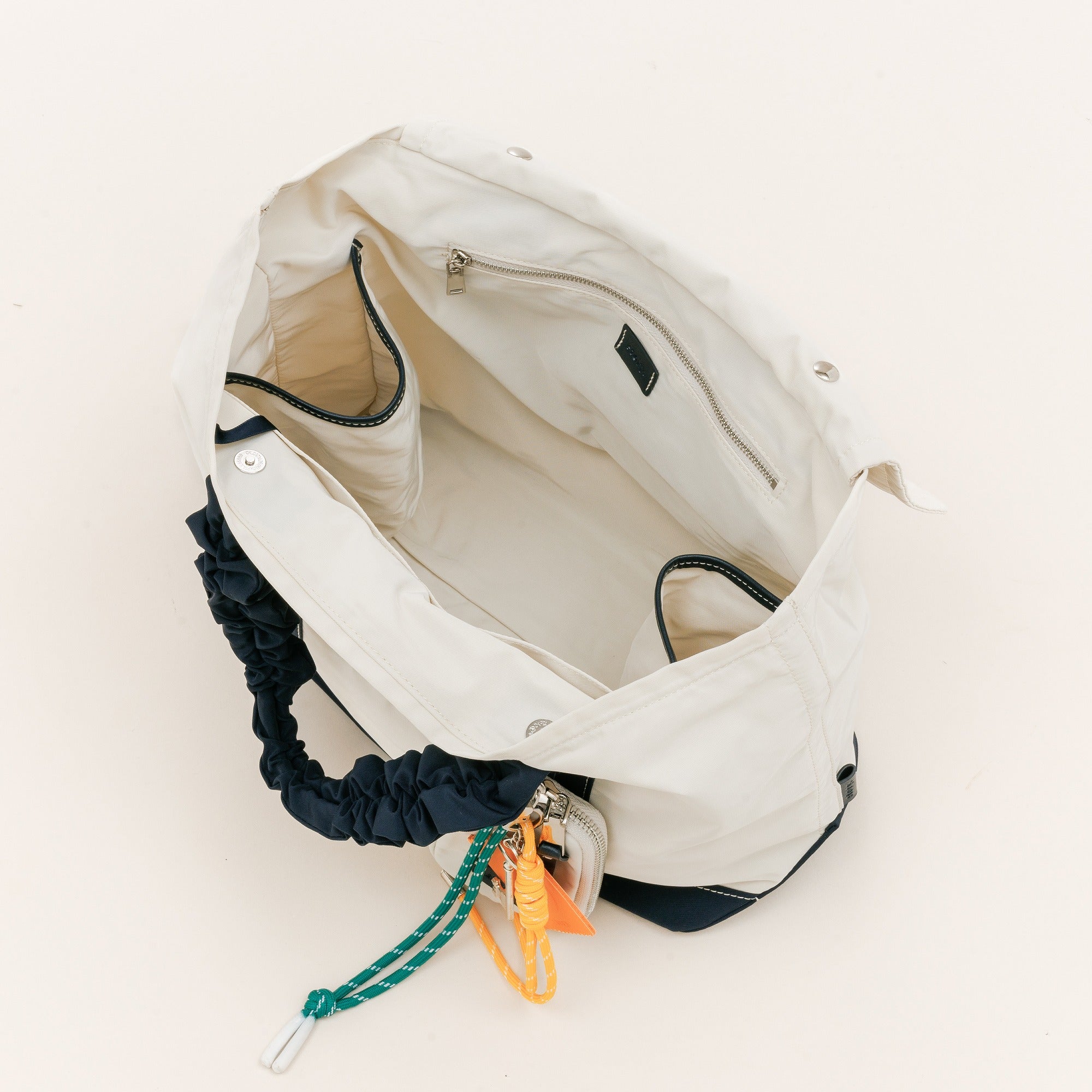 【予約商品】 PL GOOD CHARACTER TOTE L (Off White)