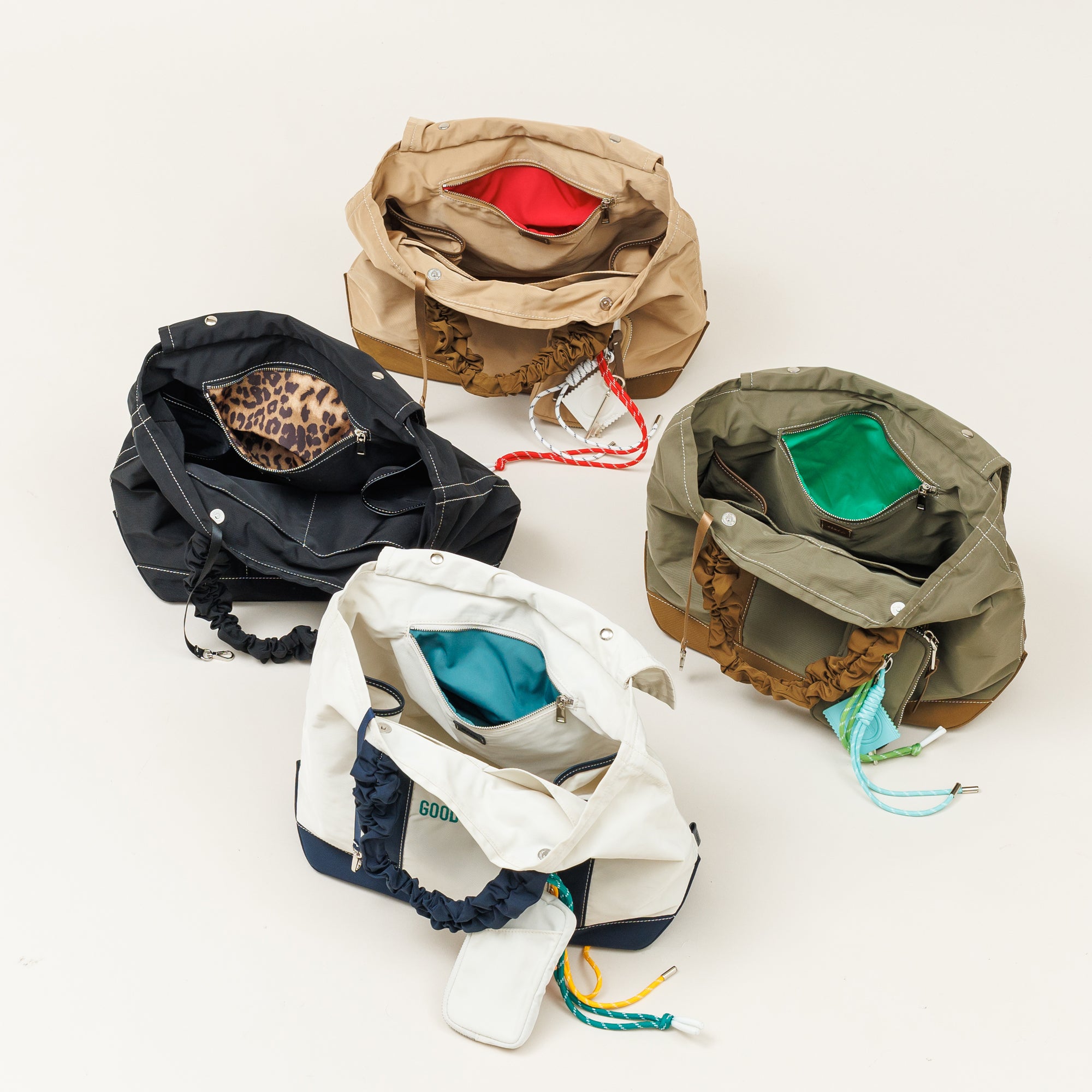 【予約商品】 PL GOOD CHARACTER TOTE L (Off White)