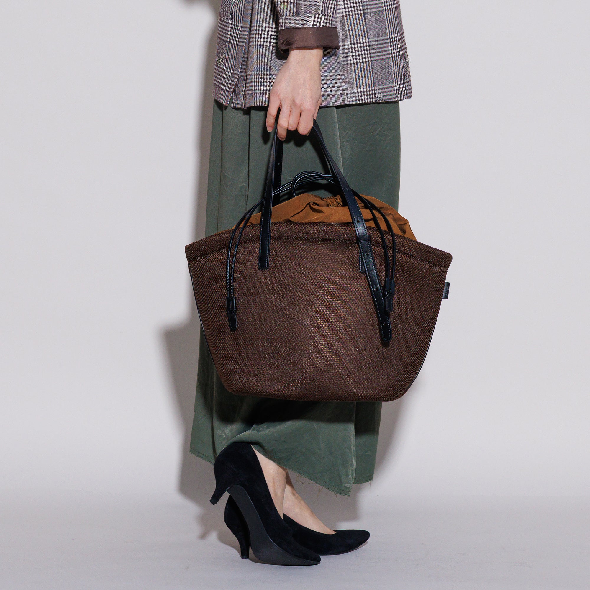 AM LAUNDRY TOTE L (Black)