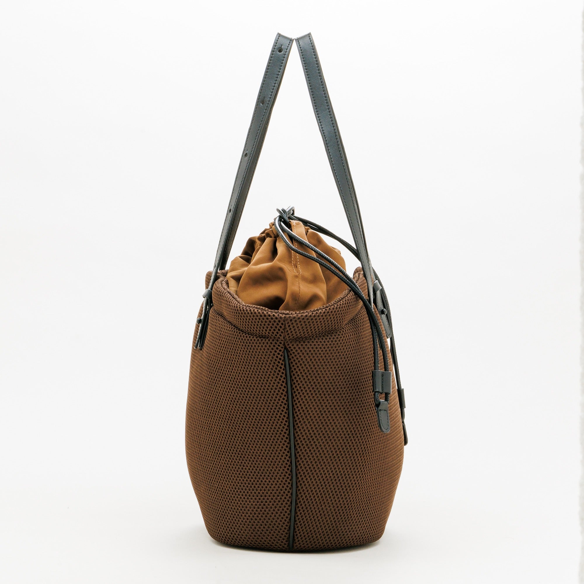 AM LAUNDRY TOTE L (Black)