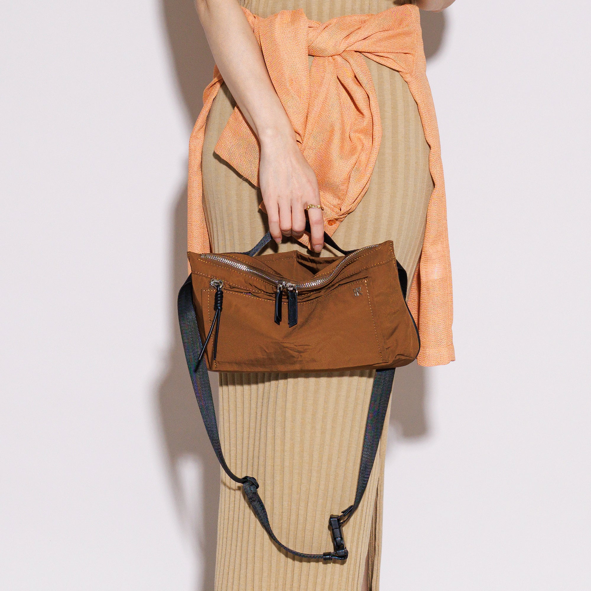 【予約商品】 PL FLAT CROSSBODY (Black)