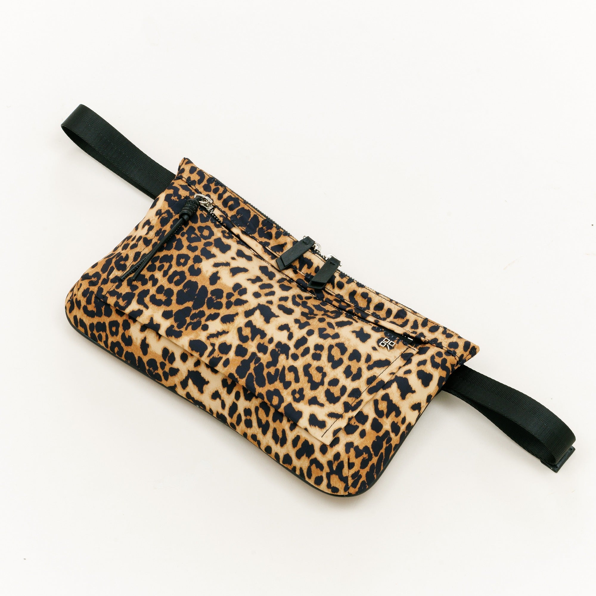 【予約商品】 PL FLAT CROSSBODY (Black)