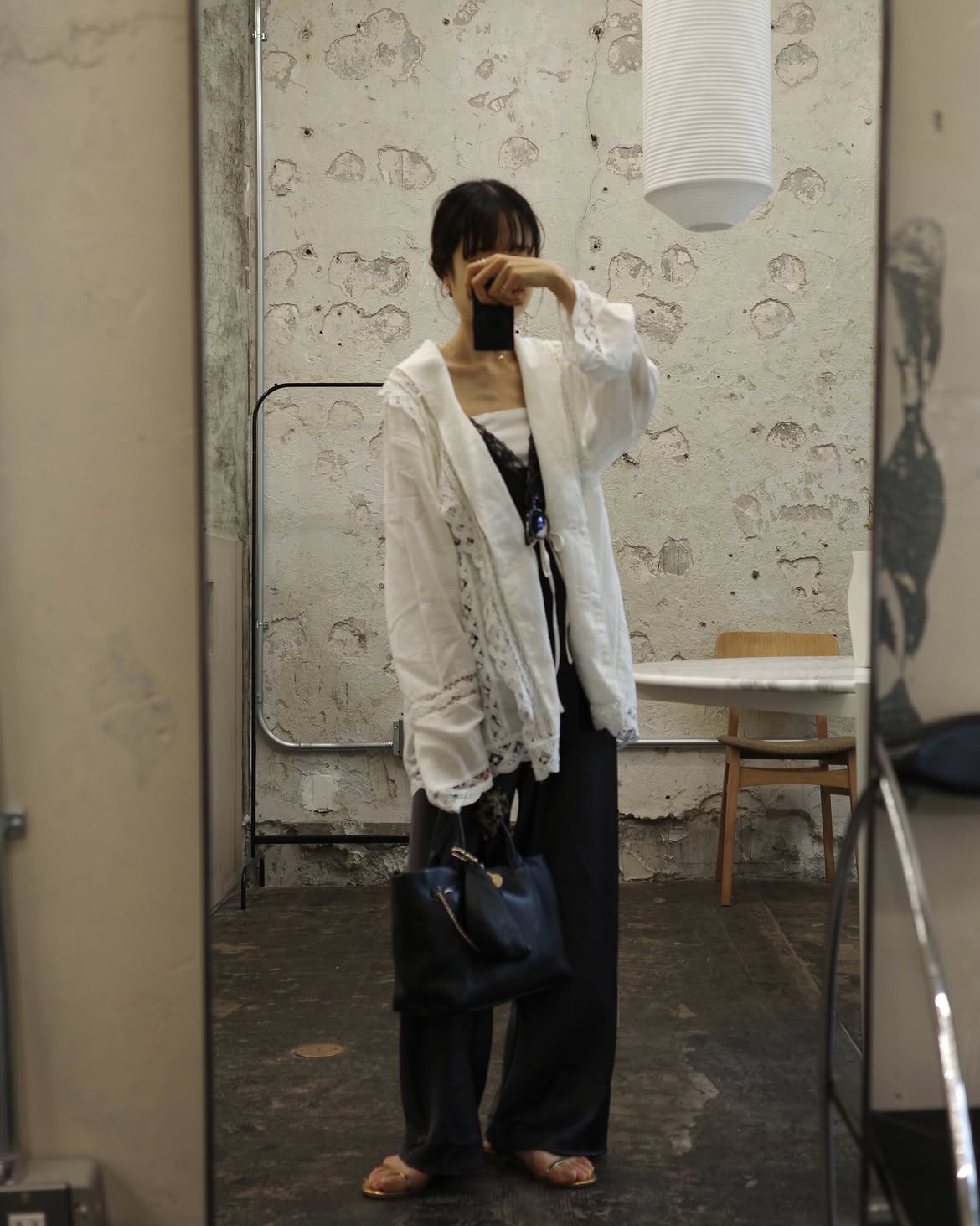 story. レザーシネマトートバッグ Mサイズ (ブラック)